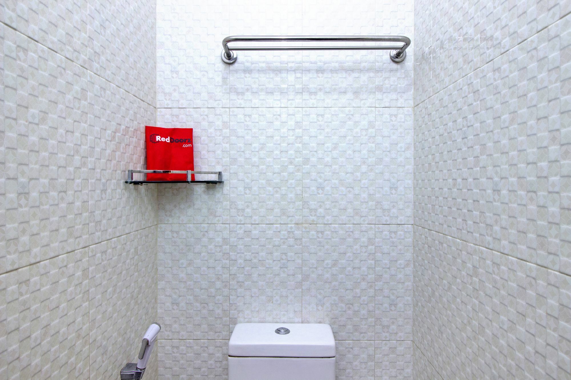 Reddoorz Syariah Near Btc Fashion Mall Бандунг Экстерьер фото